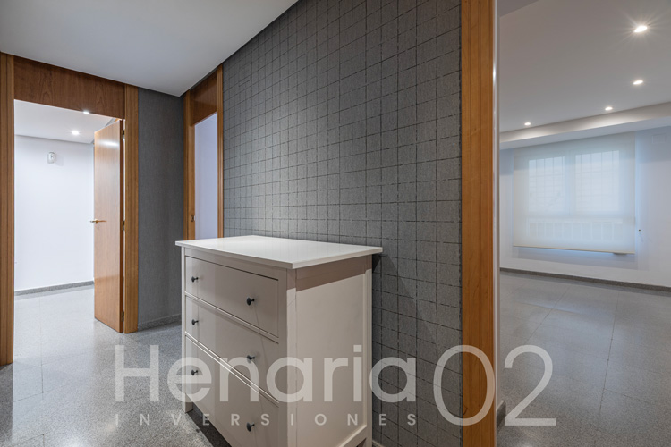 henaria2002