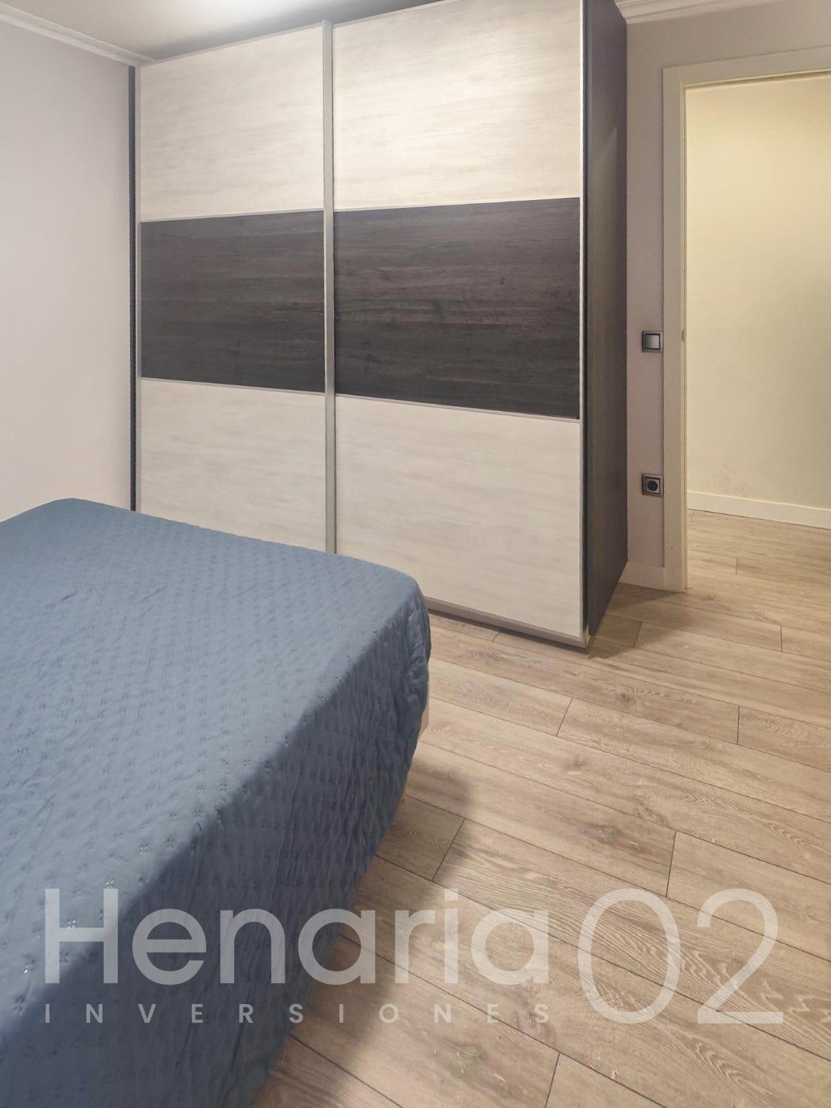 henaria2002