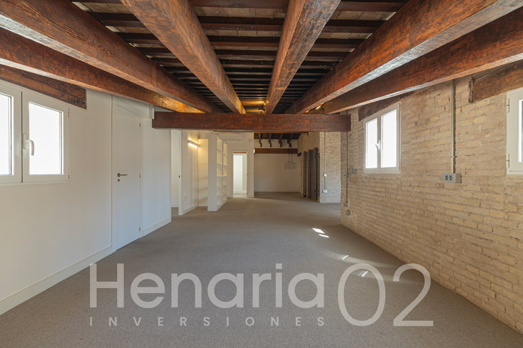 henaria2002